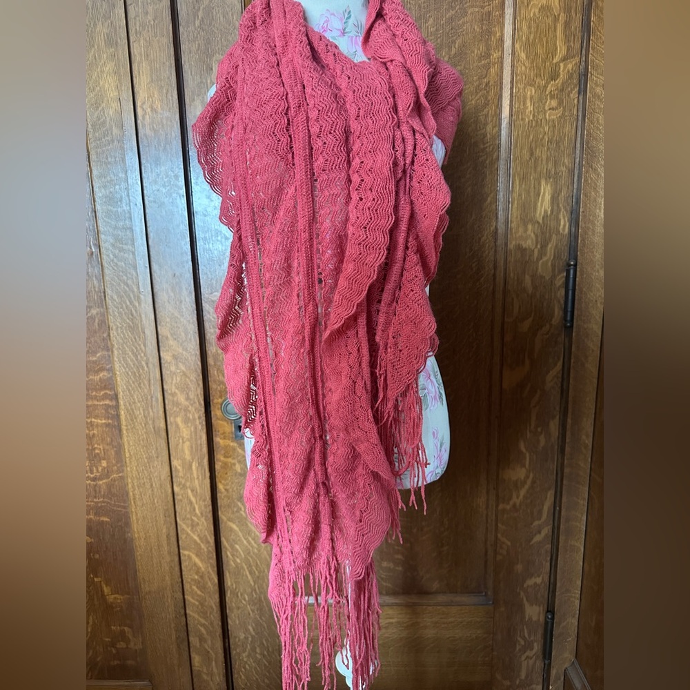 Late Y2K Frenchi Ruffle Coral Scarf with Fringe, NWT